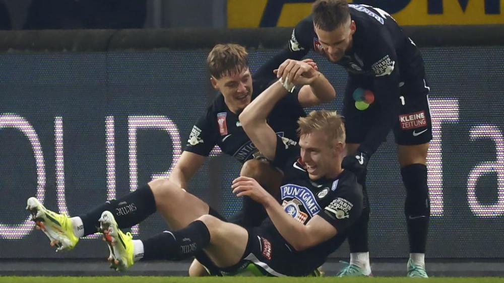 Nach Premierentor Neuzugang Mika Biereth „Diese Fans sind sehr speziell“